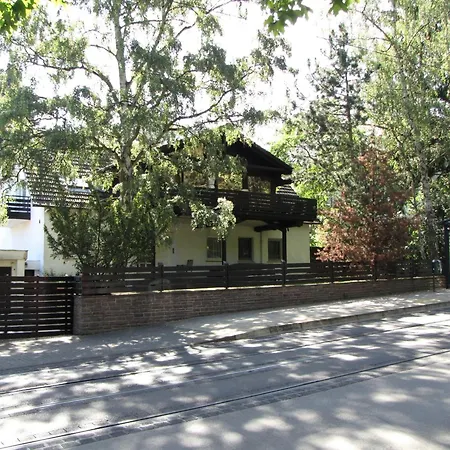 Apartman Hugo37 Am Bergpark Kassel