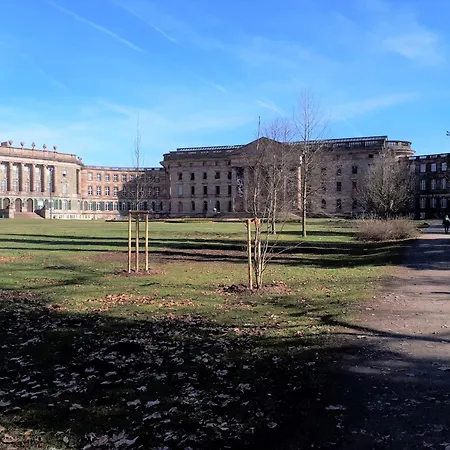 Hugo37 Am Bergpark Apartman