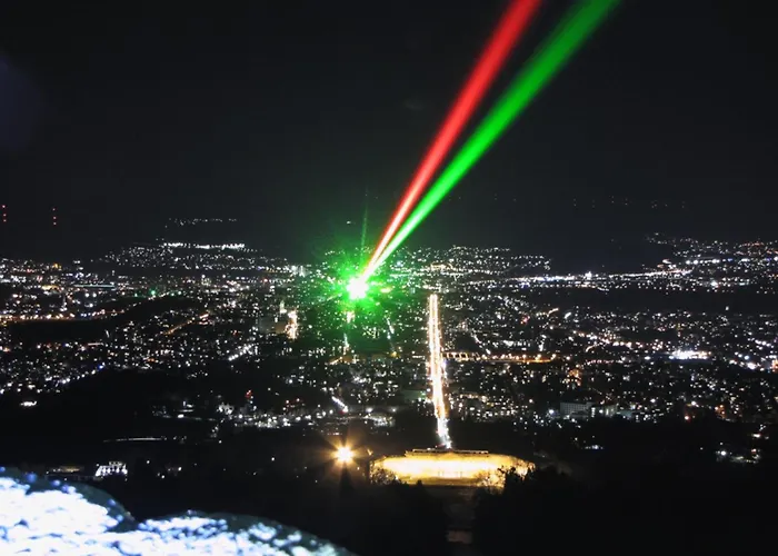 Hugo37 Am Bergpark *